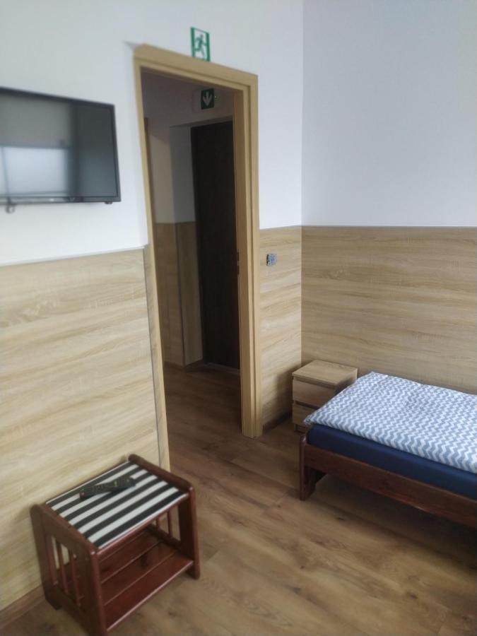 Pokoje Goscinne Z Lazienkami Przy Wroclawiu, Darmowy Parking Długotęka Exterior foto